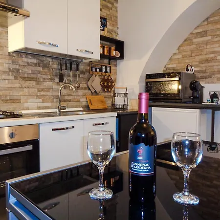 'al Vico Dante' * Loceri