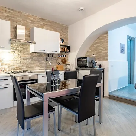 Apartment 'al Vico Dante'