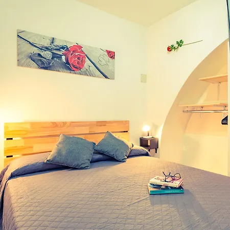 'al Vico Dante' Apartment *